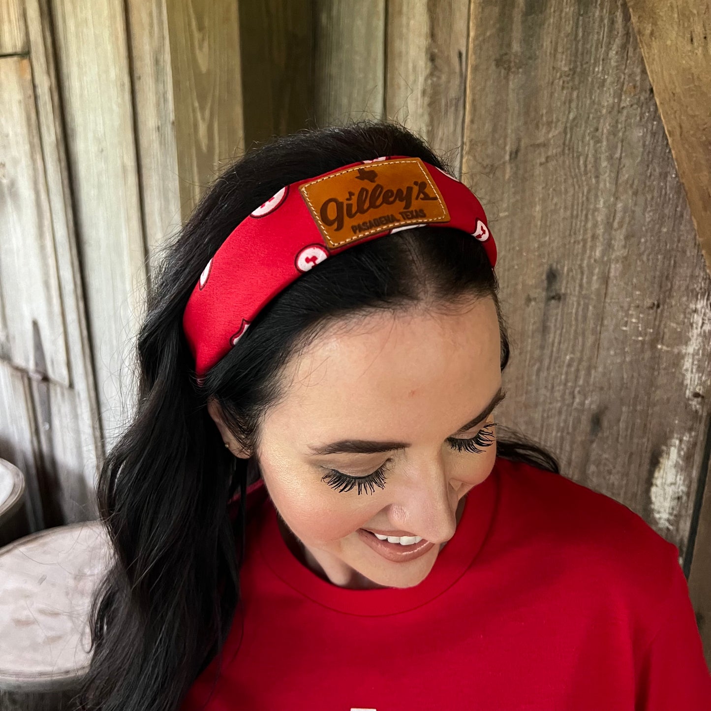 Classic red bandana with leather Gilley's logo patch.

officially licensed Gilley's merchandise, made in Texas.

Red, one size fits all.